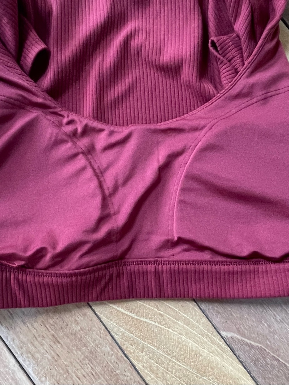 Alo Yoga Ribbed Button Front Cropped Athletic Top Bra Burgundy Wine Red Size S - Picture 10 of 10